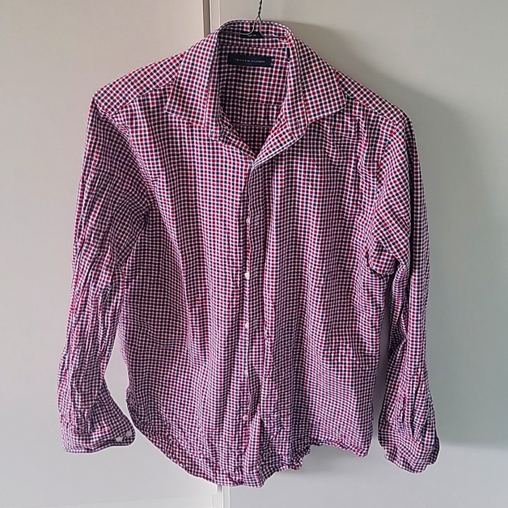 Tommy Hilfiger  red/blue plaid dress shirt